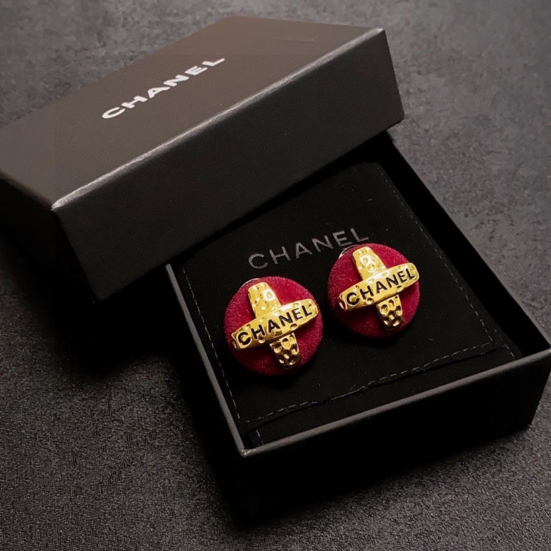 Ch**el earrings